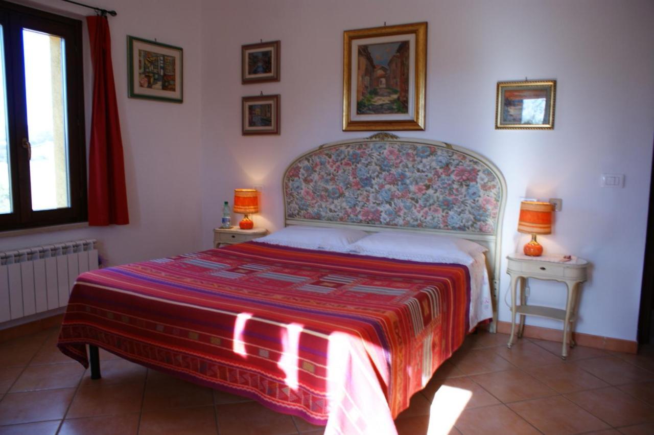 B&B Fox'S Hill Urbania Rum bild